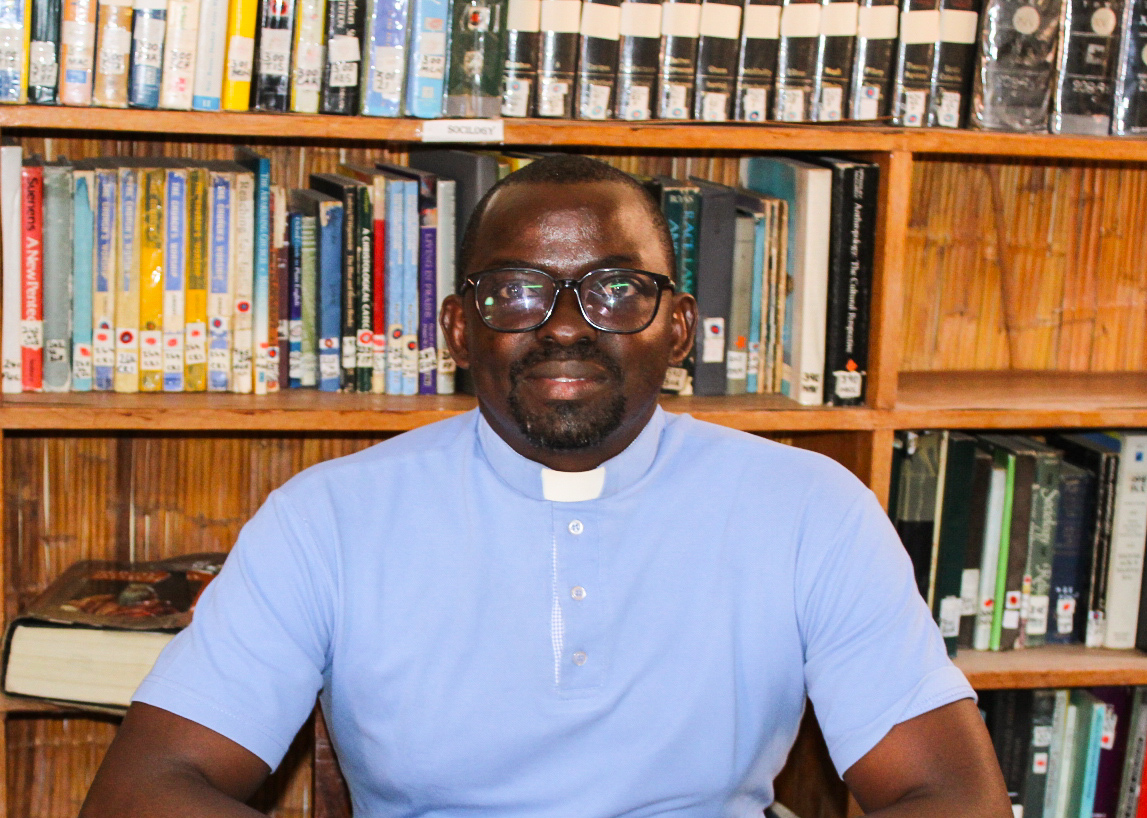 Fr Aaron Kumusekere 